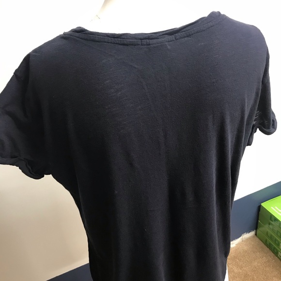 H&M Basic Tee - Picture 7 of 8